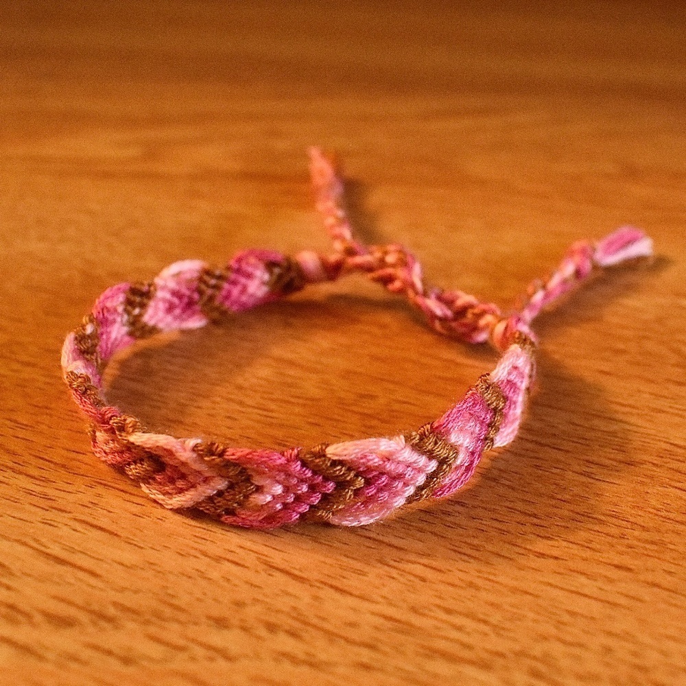 Pink Wood Woven Bracelet‎